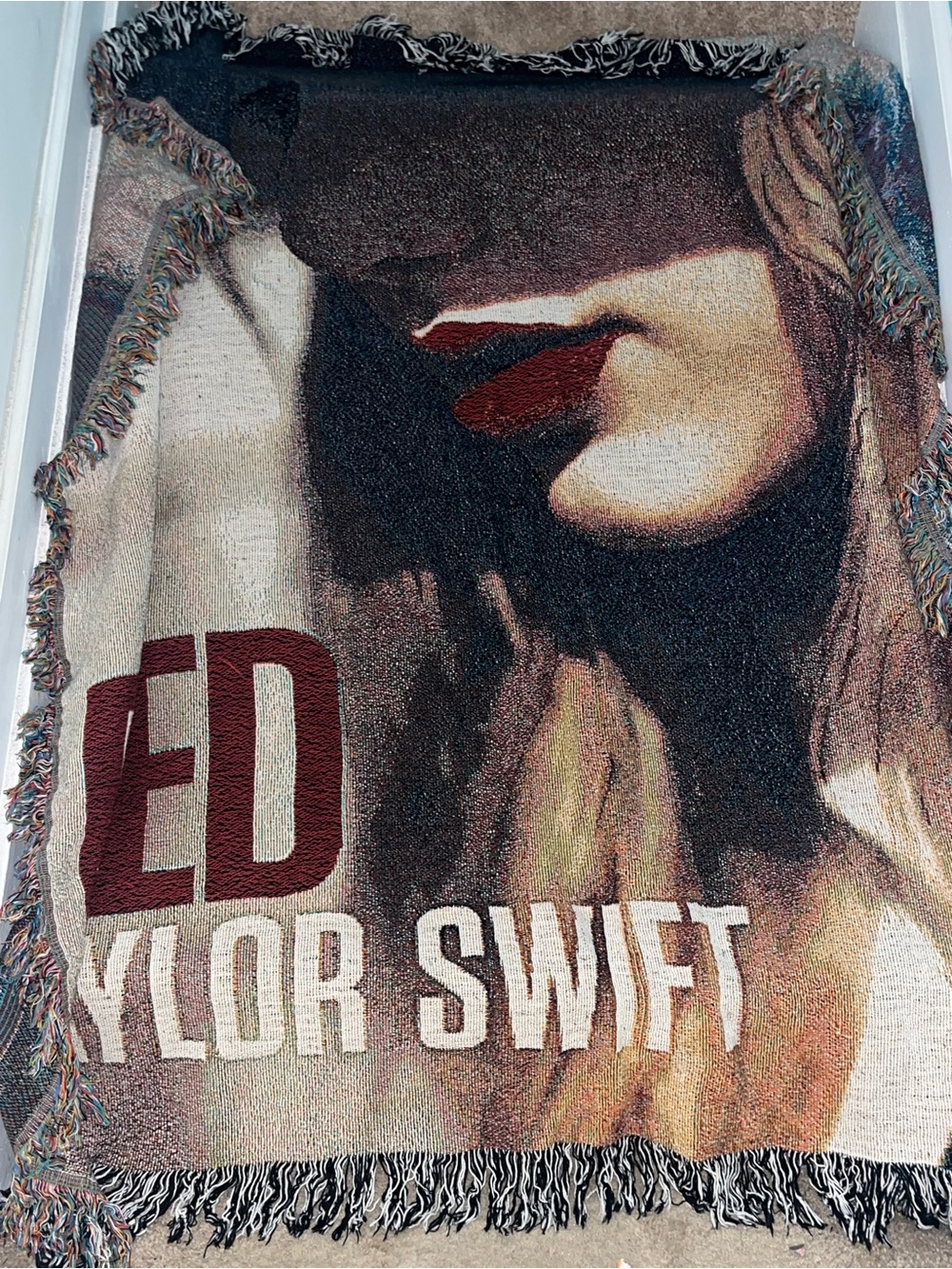 TAYLOR SWIFT Red tour VIP tapestry